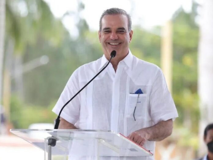 Presidente Abinader despachará desde Santiago durante tres días para cumplir amplia agenda Presidente Abinader despachará desde Santiago durante tres días para cumplir amplia agenda